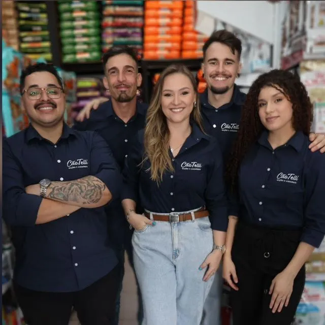 Equipe da CãoTelli Rações e Acessórios
